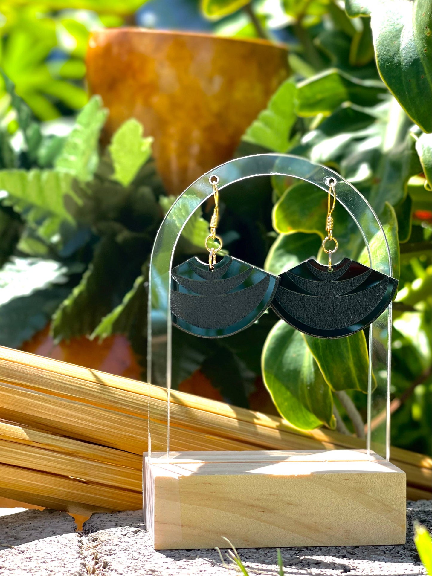 AhuʻUla Earrings Without Tahitian Pearl