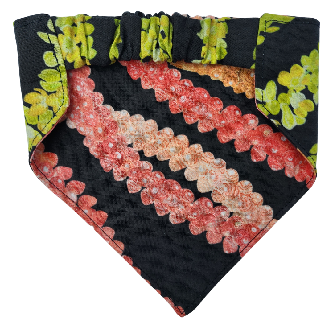 GigiWhy Pet Scrunch Bandana- Pakalana/ Ni'ihau lei