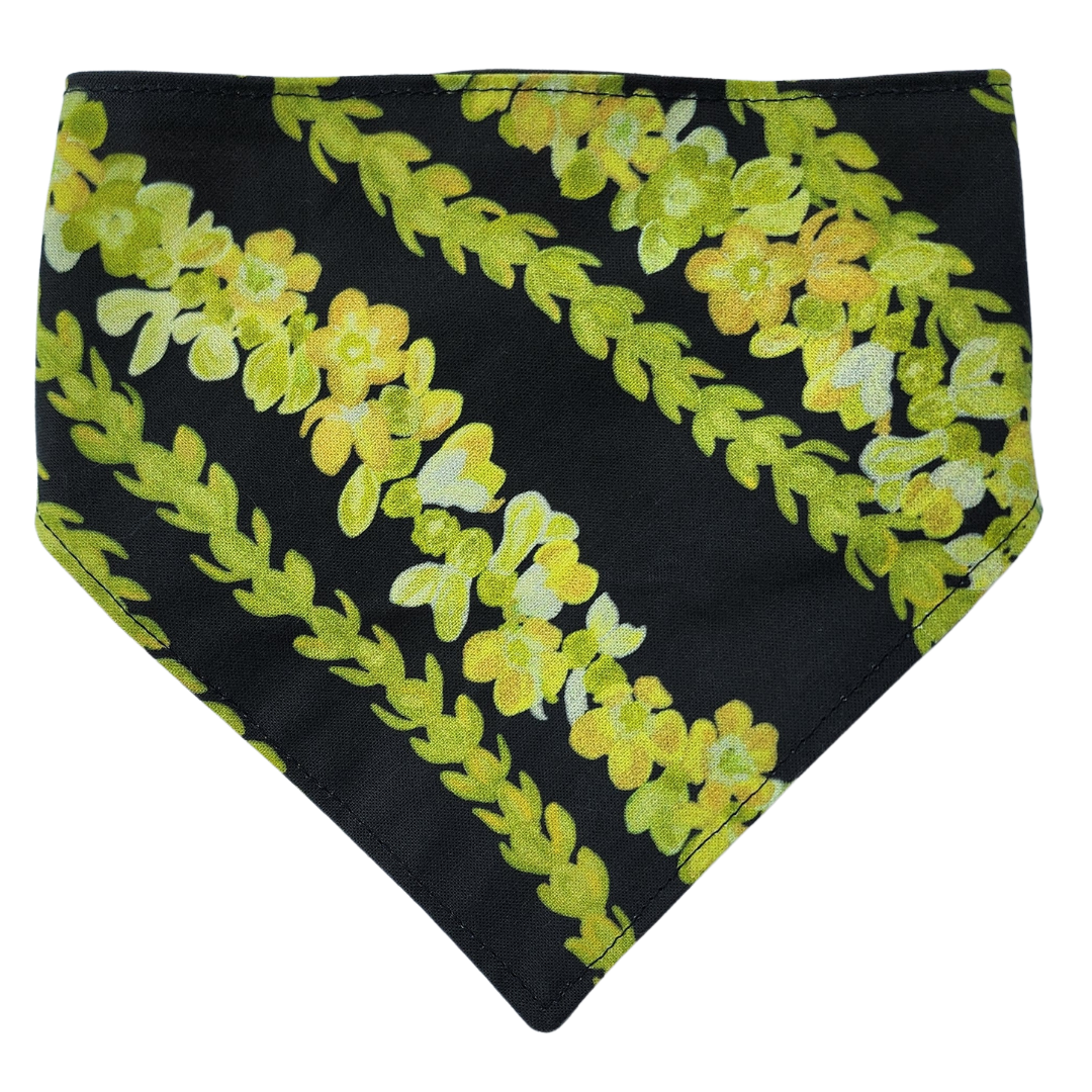 GigiWhy Pet Scrunch Bandana- Pakalana/ Ni'ihau lei