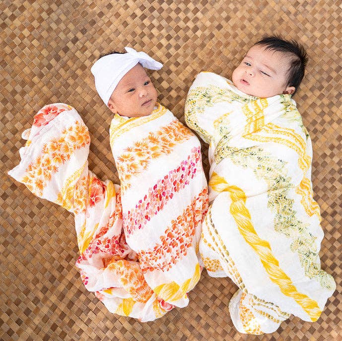 Lei Alaula Ulaula Bamboo Muslin Kapa Moe (Swaddle Blanket)