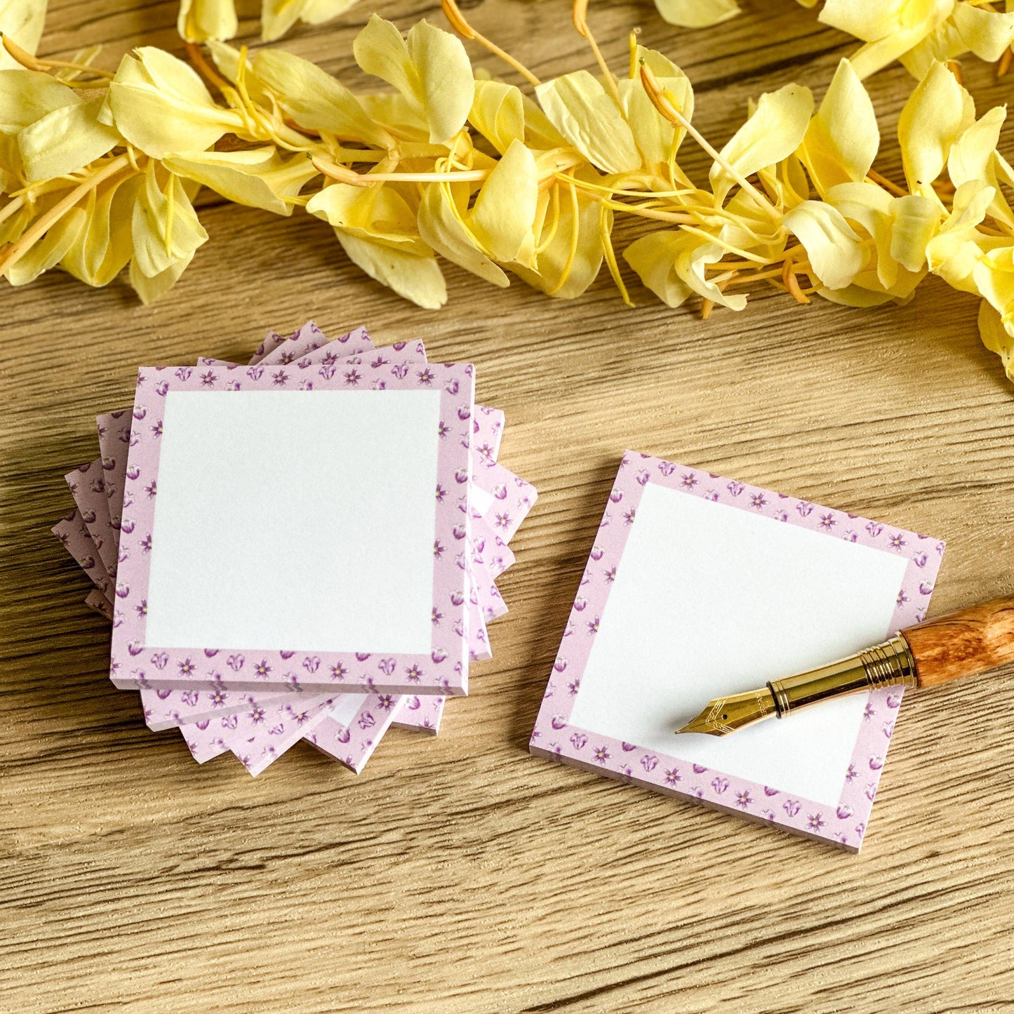 Crown Flower - Sticky Note