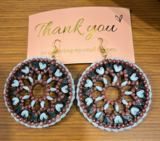 Niihau Shell: Large Round Heart Earrings