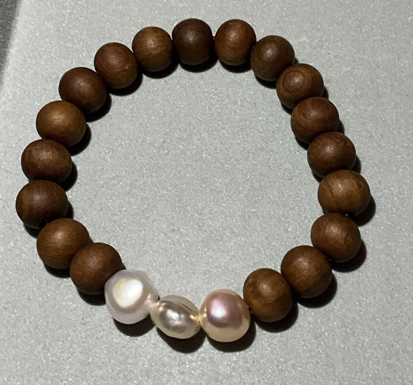 Kulaiwi: 6" Fresh Water Pearl & Iliahi Bracelet (9mm)