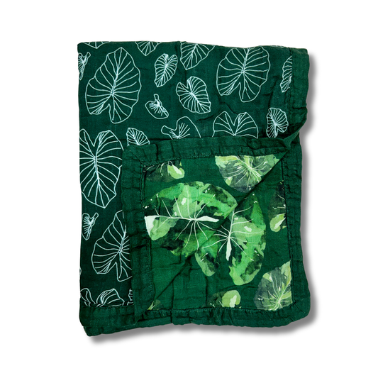 Hawaiian Kalo Lover Nanea Bamboo Muslin Throw Quilt