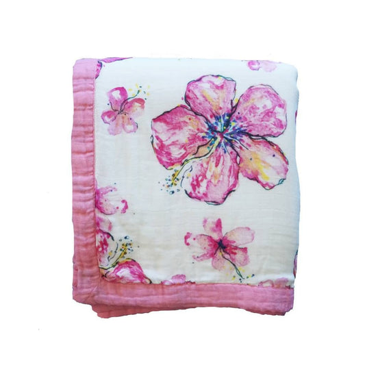 Hibiscus Kiss Baby Bamboo Quilt