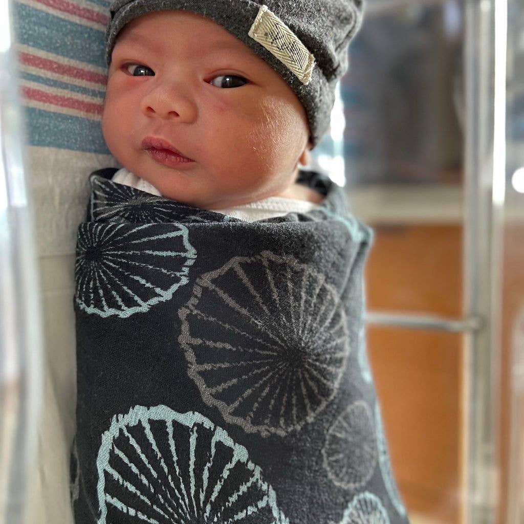 Hawaiian Black Opihi Bamboo Muslin Swaddle Blanket