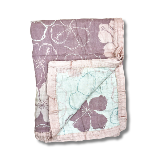 Hawaiian Kokio Hibiscus Nanea Bamboo Muslin Throw Quilt