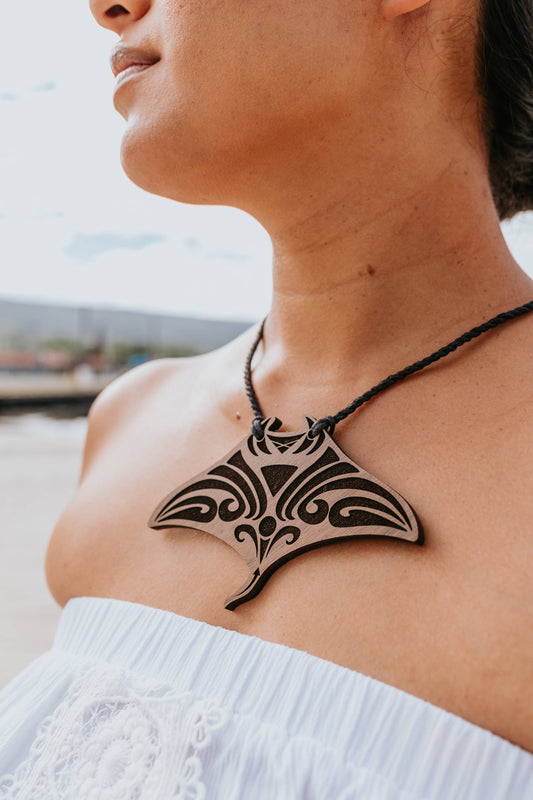 Hahalua necklace